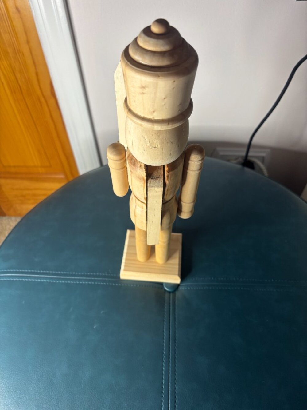 Nutcracker Arts and Crafts Set - Picture 3 of 3